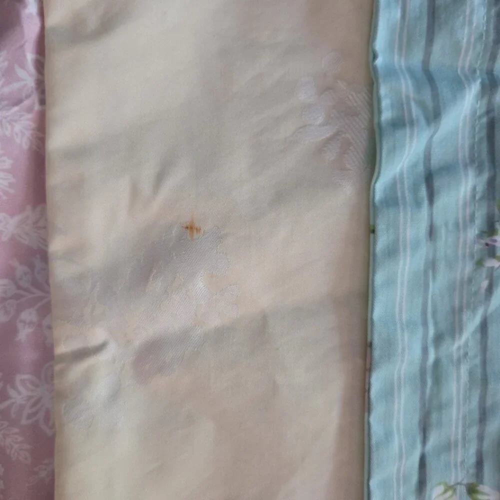 5 Queen Pillowcases Pink Aqua Beige Some New For Fabric Remnants As Is
